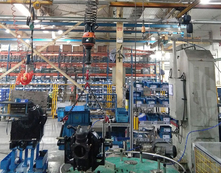 冠航機械加快智能起重機技術革新步伐，提高市場占有率